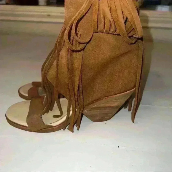 KOOLABURRA Piaz II Chestnut Suede Fringe Heel Sandals/Ankle Boot Zip Sz 6.5 - Picture 9 of 11